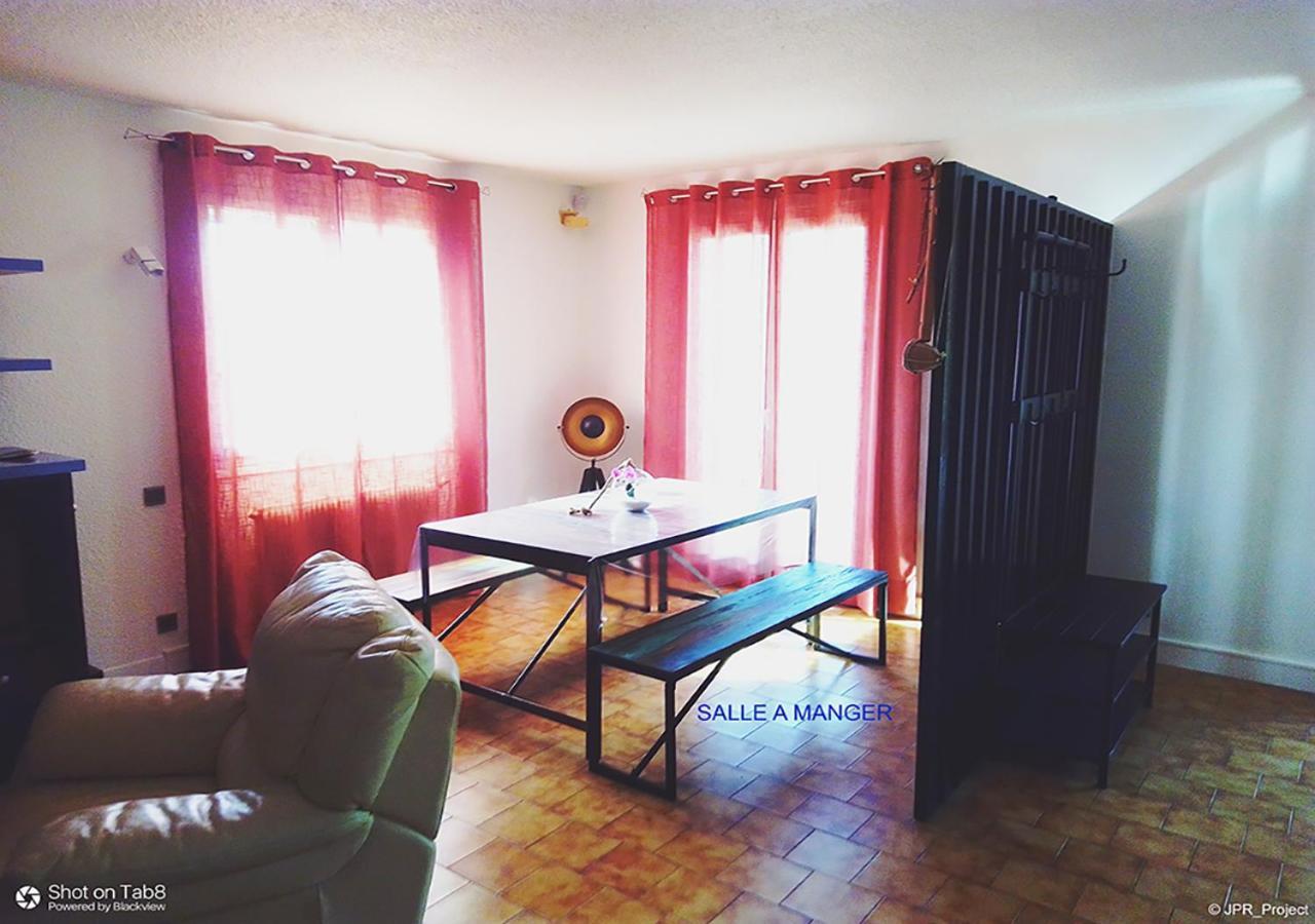 La Bouviere Apartamento Aulnat Exterior foto